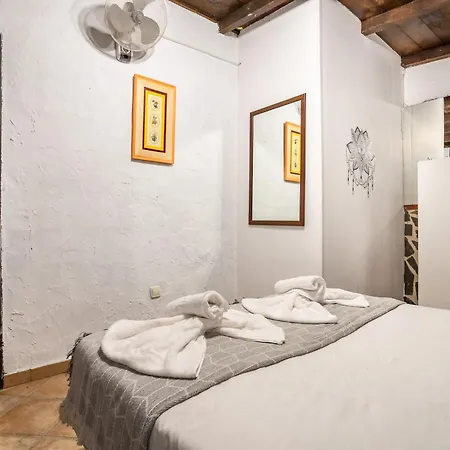 Espectacular Casa En By Atogo